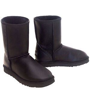Ugg Waterproof Classic Short Bombers Black Size 9